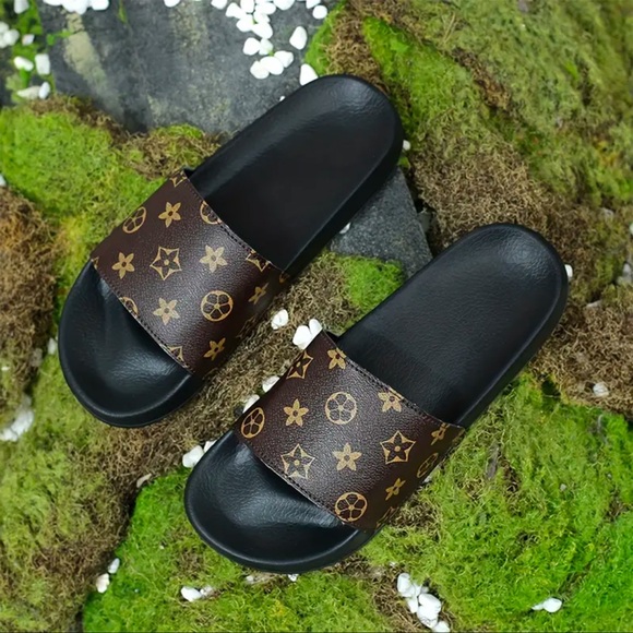 Men’s Fashion Slides, NEW, Size 11.5 - Picture 2 of 4